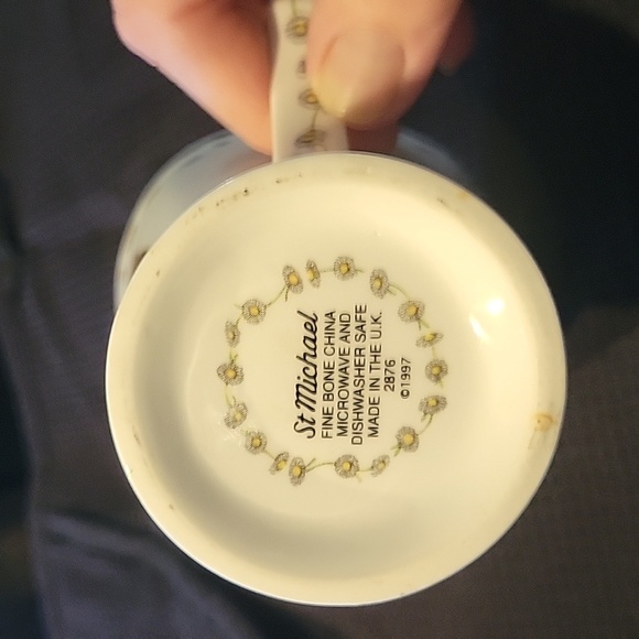 Cat Coffee cup,St.Michael fine bone China mug, EUC - Picture 4 of 5